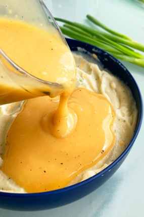 Easy Chicken Gravy